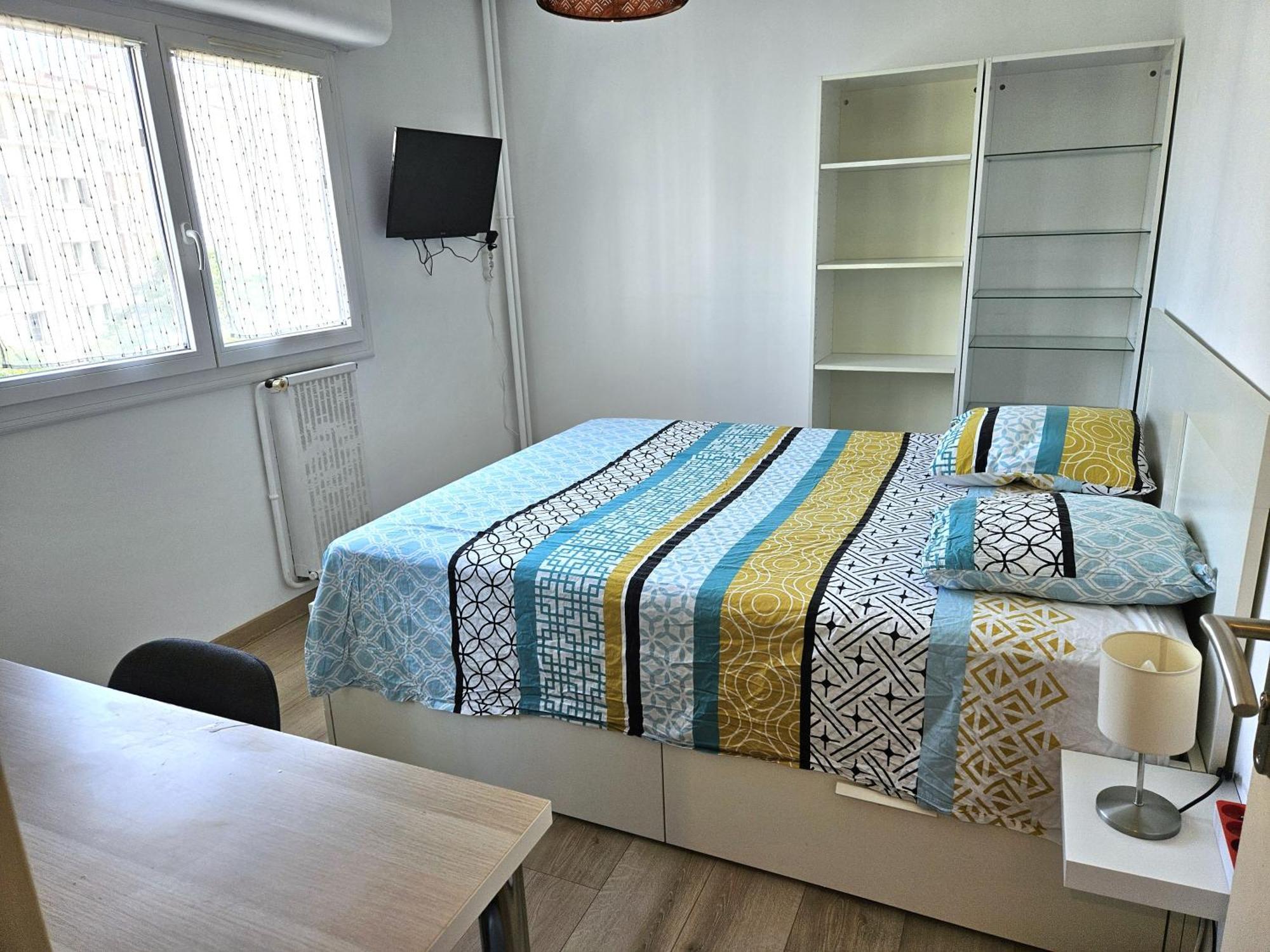 טולון Chambre En Colocation Fille, Proche Mer, Climatisation מראה חיצוני תמונה