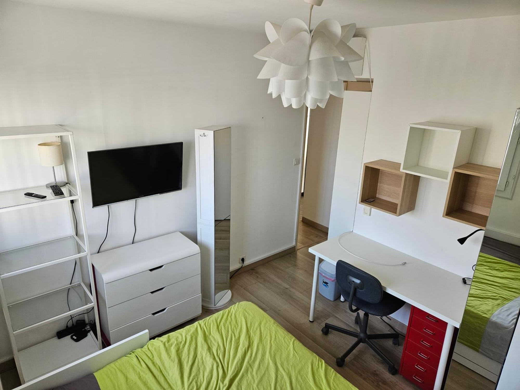 טולון Chambre En Colocation Fille, Proche Mer, Climatisation מראה חיצוני תמונה