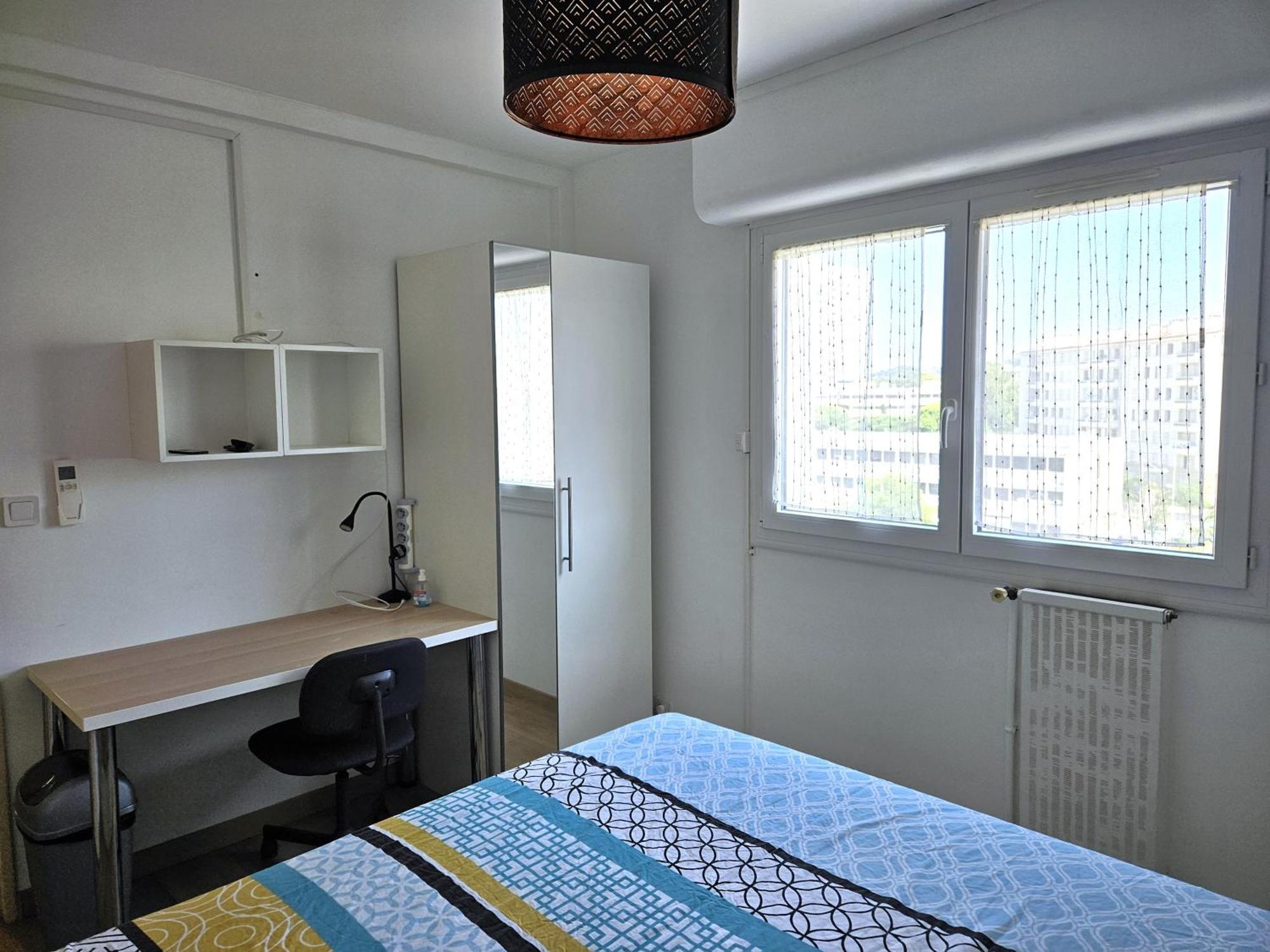 טולון Chambre En Colocation Fille, Proche Mer, Climatisation מראה חיצוני תמונה